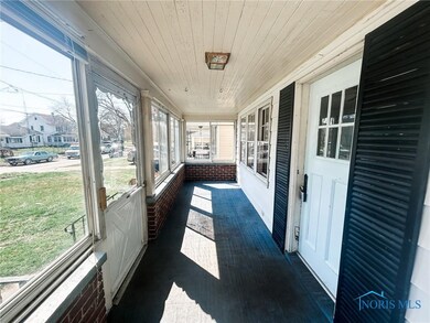 3527 Hazelhurst Ave, Toledo, OH 43612 - photo 3