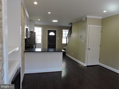 2213 Gerritt St, Philadelphia, PA 19146 - photo 4