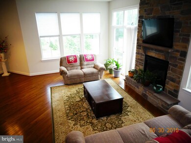 9839 Garden Ranges, Laurel, MD 20723 - photo 4