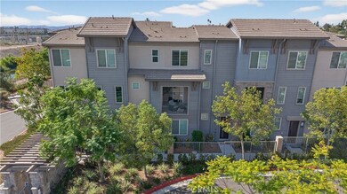 893 Tangelo Way unit 103, Corona, CA 92880 - photo 2