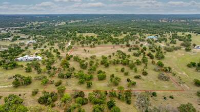 197 Inspiration Loop unit 31, Fredericksburg, TX 78624 - photo 4