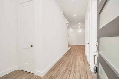 5617 Savyon Dr, Houston, TX 77091 - photo 5