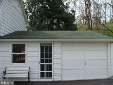 13401 Taylor Ct, Fort Washington, MD 20744 - photo 3