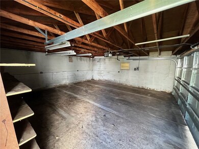 28 Hazard St, Pawtucket, RI 02860 - photo 6