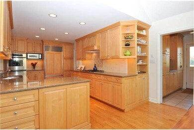 1125 Club House Rd, Gladwyne, PA 19035 - photo 2