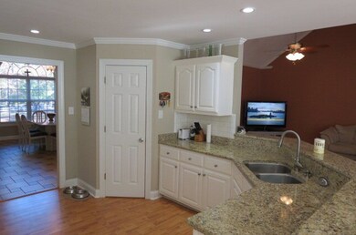 455 Heritage Dr unit 6, Macon, GA 31210 - photo 7