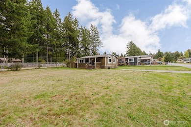 Huge yard for relaxing