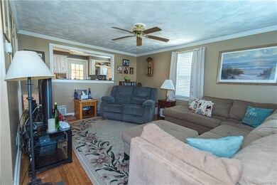 674 Payne Ave, North Tonawanda, NY 14120 - photo 3