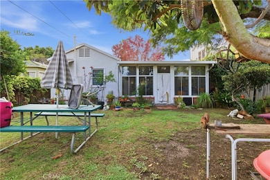 2110 Glencoe Ave, Venice, CA 90291 - photo 2