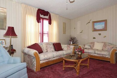 845 Periwinkle Cir, Sebastian, FL 32976 - photo 6