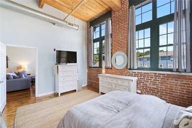 63 Blakeley St unit 201, Woonsocket, RI 02895 - photo 2