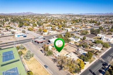 812 N Melendres St, Las Cruces, NM 88005 - photo 6