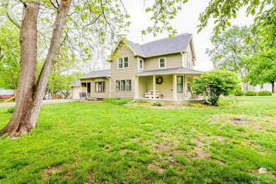 404 Main St, Maple Hill, KS 66507 - photo 4