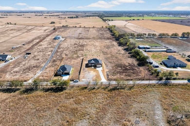 740 Section House Rd, Ennis, TX 75119 - photo 4