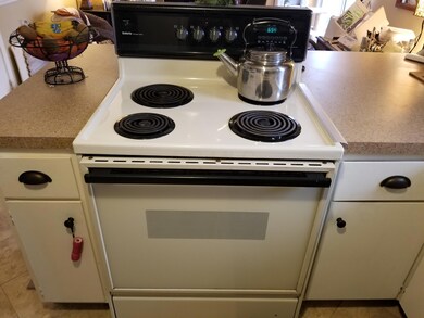 715 Cherrymonte Dr, Columbus, OH 43228 - photo 6