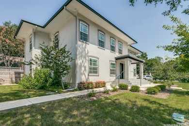 488 E Olmos Dr unit 2, San Antonio, TX 78212 - photo 2