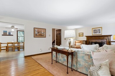 8 Wren Ln, Marstons Mills, MA 02648 - photo 5