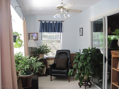 9B Norwich Dr unit A, Whiting, NJ 08759 - photo 4