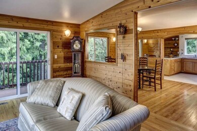 811 Edmonds St, Edmonds, WA 98020 - photo 5