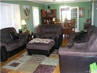 dining/family room