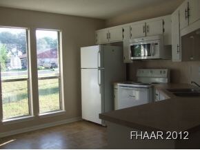 204 E Avenue A, Copperas Cove, TX 76522 - photo 2