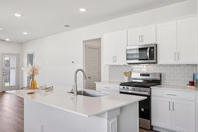 523 Millbrook Blvd, San Marcos, TX 78666 - photo 7