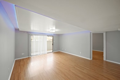 Look at all the beautiful flooring and natural lig