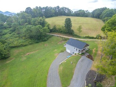 1048 Bear Creek Rd, Leicester, NC 28748 - photo 4
