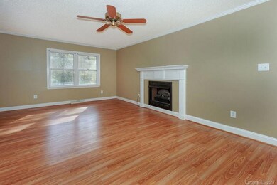 502 Millsaps Rd, Statesville, NC 28625 - photo 3