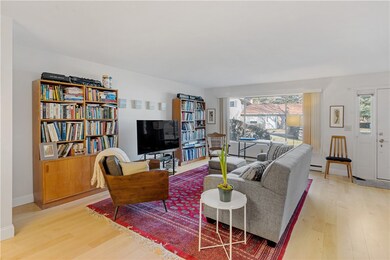 281 Chatham Cir, Warwick, RI 02886 - photo 4