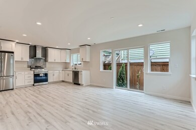 215 Dorn Ave unit A, Everett, WA 98208 - photo 4