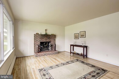 6611 Marvin Ave, Sykesville, MD 21784 - photo 6