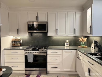 26 Front Ct, Old Bridge, NJ 08857 - photo 3