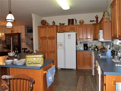 5035 Valley Stream Ln unit 78, Macungie, PA 18062 - photo 7