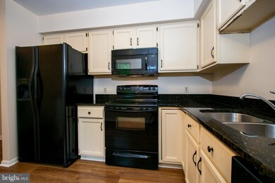 161 Valley Stream Cir, Chesterbrook, PA 19087 - photo 7