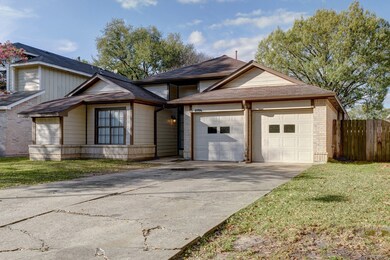 8706 Pine Falls Dr, Houston, TX 77095 - photo 3