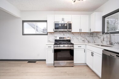 4098 Ural Ave, Columbus, OH 43213 - photo 6