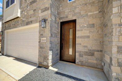 1412 W 34th 1/2 St, Houston, TX 77018 - photo 4