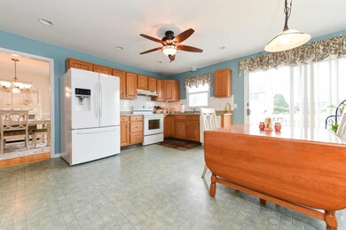 121 Duke Dr, Bear, DE 19701 - photo 3