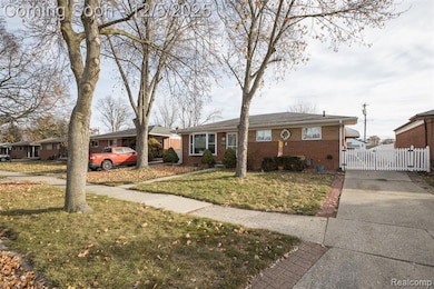 1847 Churchill Ave, Trenton, MI 48183 - photo 3