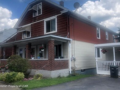 716 E Diamond Ave, Hazleton, PA 18201 - photo 2