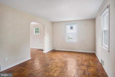 2558 Fernwood Ave, Abington, PA 19001 - photo 3
