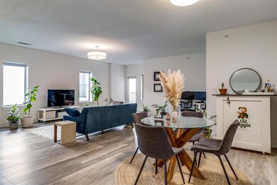 5714 Mccommas Blvd unit 204, Dallas, TX 75206 - photo 6