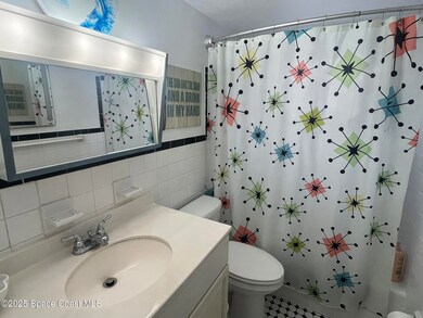 415 Madison Ave unit I102, Cape Canaveral, FL 32920 - photo 4