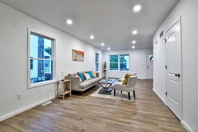 1309 Regent Ave, Cincinnati, OH 45237 - photo 6