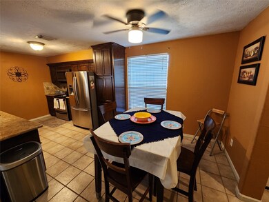 2426 Woodtown Dr, Houston, TX 77038 - photo 6