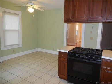 70 Thorpe St unit 72, Fairfield, CT 06824 - photo 4