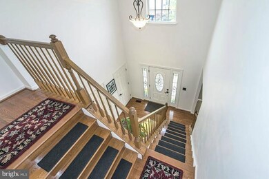 2401 Summershade Ct, Odenton, MD 21113 - photo 2