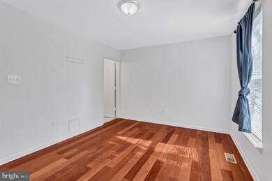 716 Vine St, Baltimore, MD 21201 - photo 7