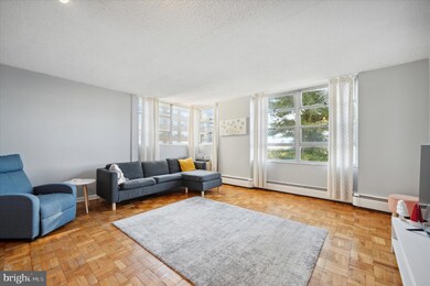 Radnor House unit 606, Bryn Mawr, PA 19010 - photo 4